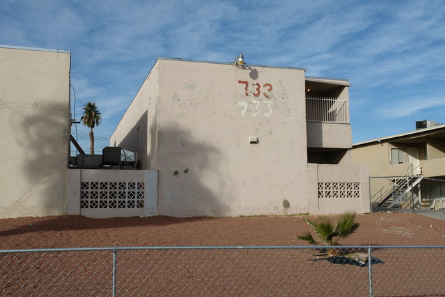 733 11th St in Las Vegas, NV - Building Photo - Building Photo