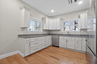 650 Dorchester Ave in Boston, MA - Building Photo - Building Photo