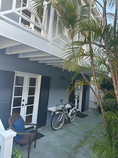 312 Marine Ave, Unit Lower Rear