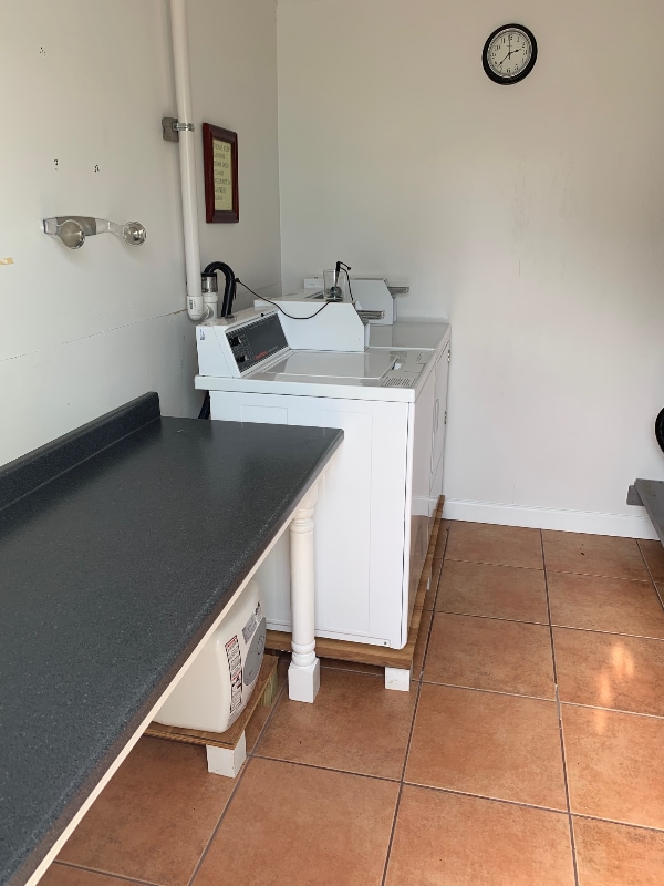 2580 NE Indian River Dr in Jensen Beach, FL - Building Photo - Building Photo