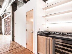3235 Roswell Rd in Atlanta, GA - Building Photo - Building Photo