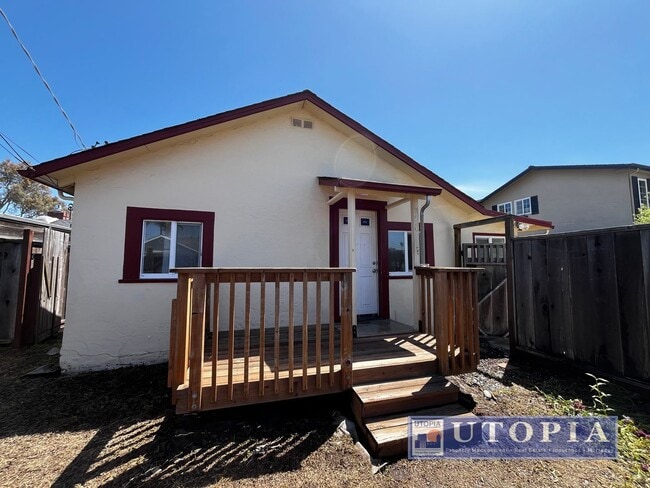 property at 3420 Floral Dr