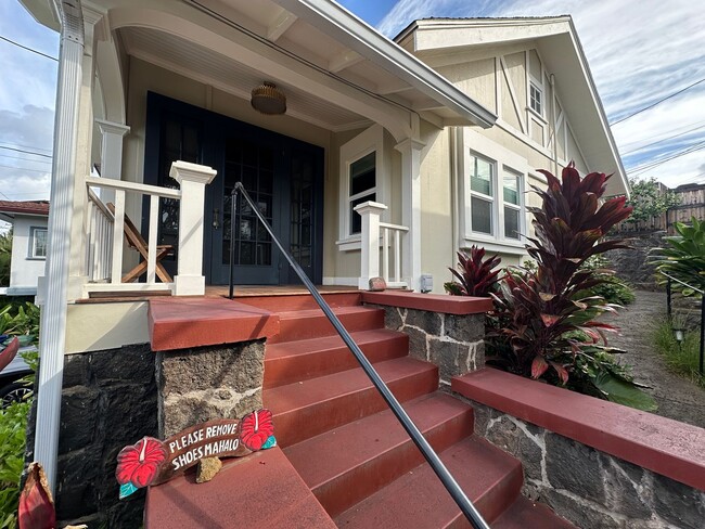 property at 2114 Wilder Ave