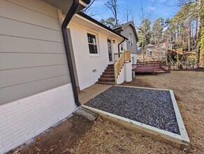 1113 Yorkshire Dr in Cary, NC - Building Photo - Building Photo