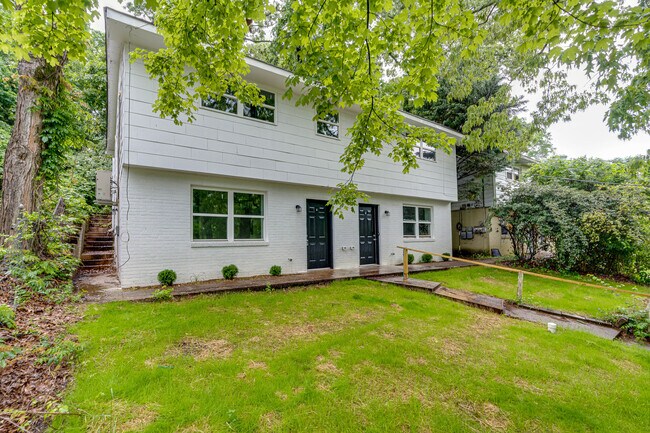 304 Gillespie Rd in Chattanooga, TN - Building Photo - Building Photo