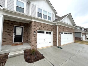 15445 Hurst Rd in Fishers, IN - Building Photo - Building Photo