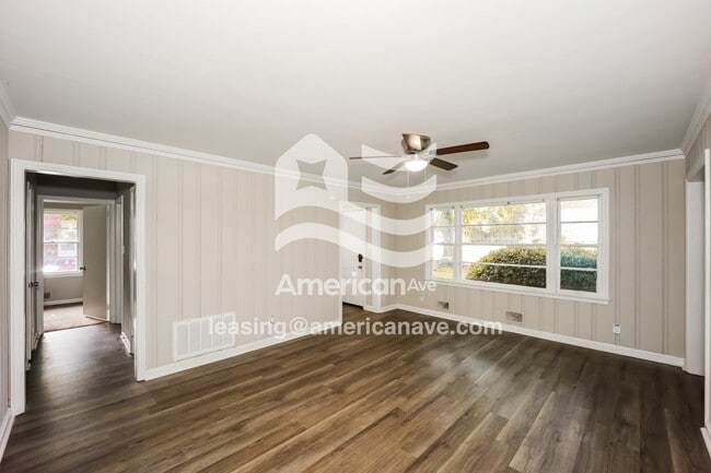 121 N Page St in Lagrange, GA - Building Photo - Building Photo