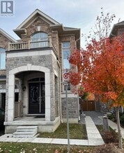 30 Hassard-Short Ln in Ajax, ON - Building Photo - Building Photo