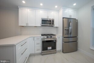 1740 Oakwood Terrace in Penn Valley, PA - Building Photo
