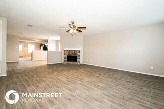 2943 Volturno Dr in Grand Prairie, TX - Building Photo - Building Photo