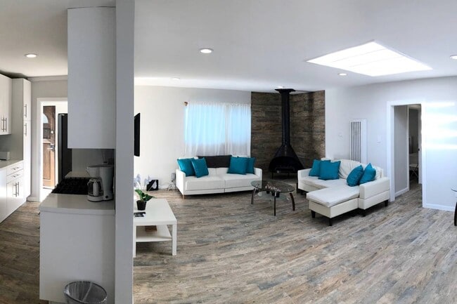2314 Pacific, Unit E in Venice, CA - Building Photo - Building Photo