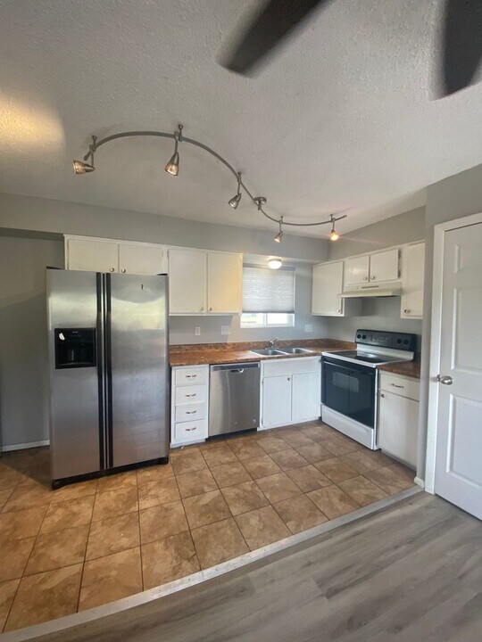 2030 W Yampa St in Colorado Springs, CO - Building Photo