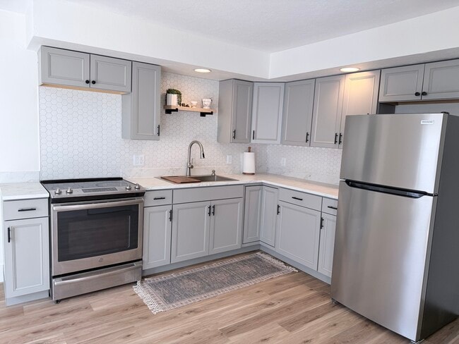 221 Baldwin St, Unit 221 in Laconia, NH - Building Photo - Building Photo