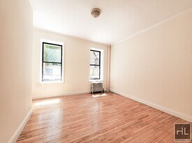 2 AVENUE in New York, NY - Building Photo