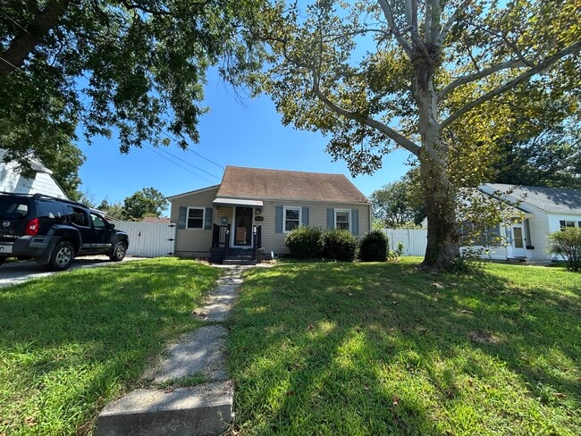 property at 8458 Quincy St