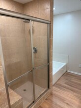 2023 Pine St, Unit 1 in Liberty, TX - Building Photo - Building Photo