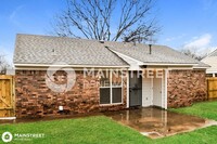 3805 Ivanhoe Dr photo'