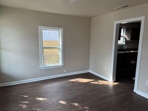 235 Carle Ave in San Antonio, TX - Building Photo - Building Photo