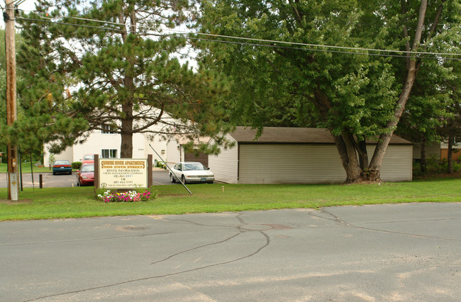 Sunrise River Apartments in Wyoming, MN - Building Photo - Building Photo