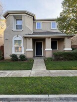 3013 Puffin Cir in Fairfield, CA - Building Photo