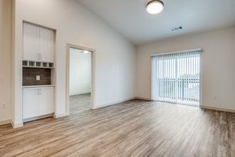 Ferguson Flats in Dallas, TX - Building Photo - Building Photo