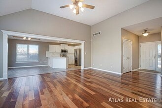 801 SE Hocker Ct in Lee's Summit, MO - Building Photo - Building Photo