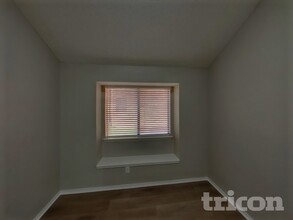 1624 Bent Brook Dr in Mesquite, TX - Foto de edificio - Building Photo