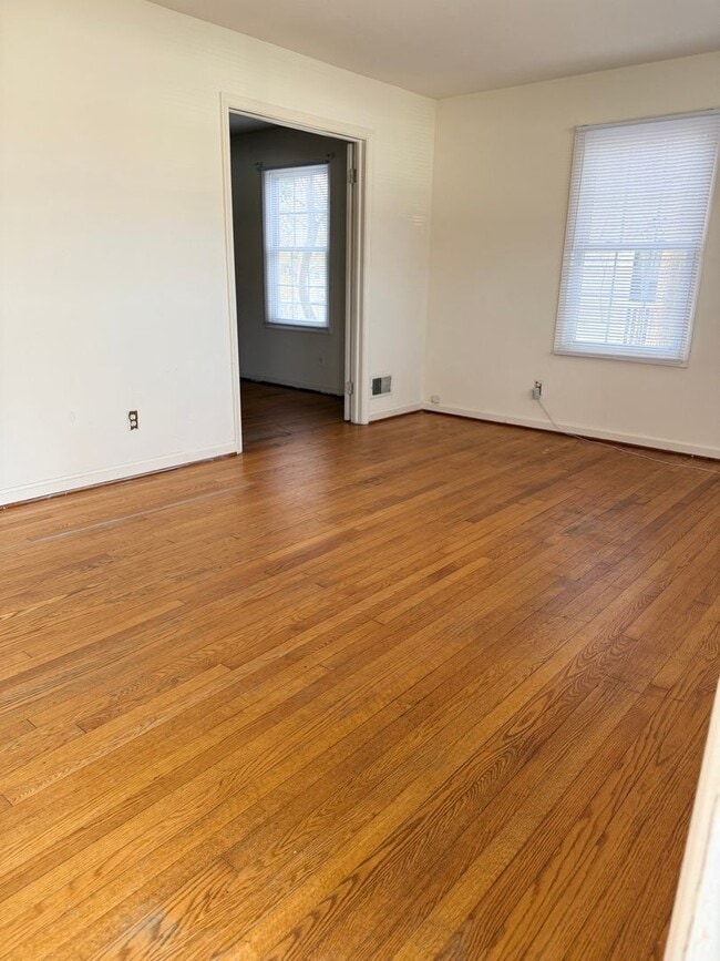 1218 Thornton St in Fredericksburg, VA - Building Photo - Building Photo