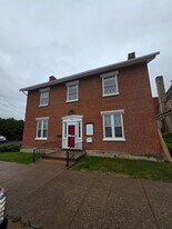 806 13th St in Altoona, PA - Building Photo