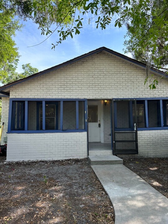 1219 W 8th St in Sanford, FL - Building Photo
