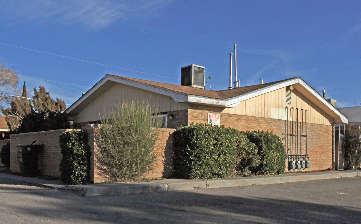 424-432 Charleston St SE in Albuquerque, NM - Building Photo