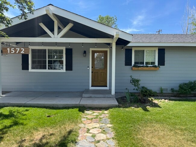 property at 1572 County Rd