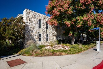 Ardmore Apartments in Studio City, CA - Building Photo - Building Photo