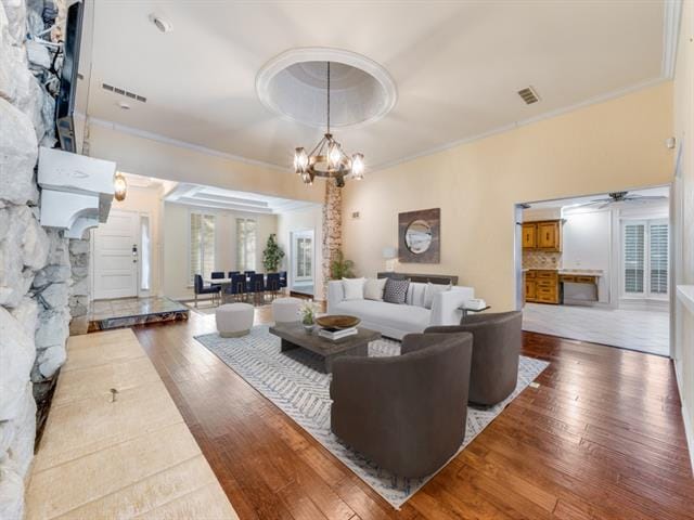 9141 Loma Vista Dr in Dallas, TX - Building Photo - Building Photo