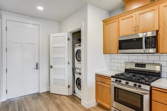 141 Aptos Vlg Wy in Aptos, CA - Building Photo - Building Photo