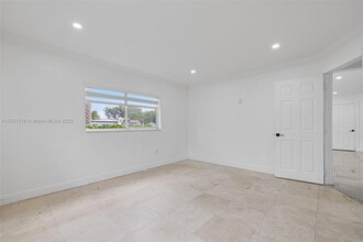 6511 SW 31st St in Miramar, FL - Building Photo - Building Photo