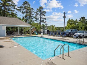 251 Breakwater Dr in Sneads Ferry, NC - Building Photo - Building Photo