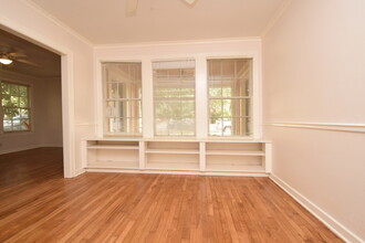 711 Harris Ave in Austin, TX - Building Photo - Building Photo