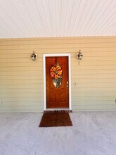 5 Circle Dr in Eastover, SC - Foto de edificio - Building Photo