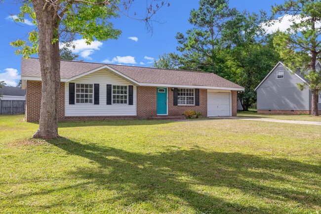 605 Rusty Rd in Conway, SC - Foto de edificio - Building Photo