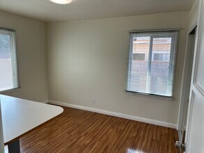 3637 N G St in San Bernardino, CA - Foto de edificio - Building Photo