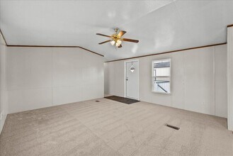 5146 Martinique Calle in Dickinson, TX - Building Photo - Building Photo
