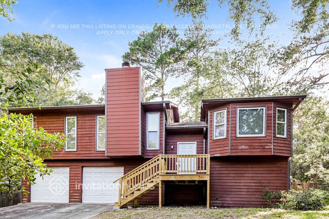 property at 2653 Laurel View Dr