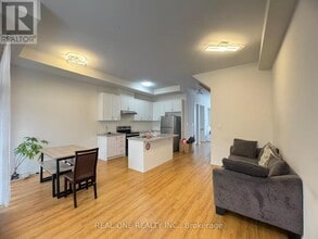 22 Andalusia Ln in Markham, ON - Building Photo - Building Photo