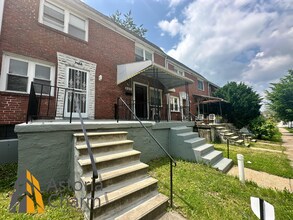 901 Bonaparte Ave in Baltimore, MD - Building Photo - Building Photo