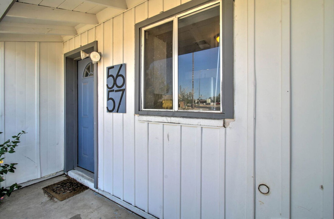 5657 N 39th Ave in Phoenix, AZ - Building Photo