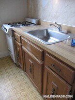 17-19 Washington St. in Malden, MA - Building Photo