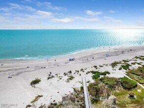 939 Beach Rd in Sanibel, FL - Building Photo - Building Photo