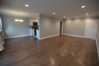 1143 6th St, Unit 104 in Santa Monica, CA - Foto de edificio - Building Photo