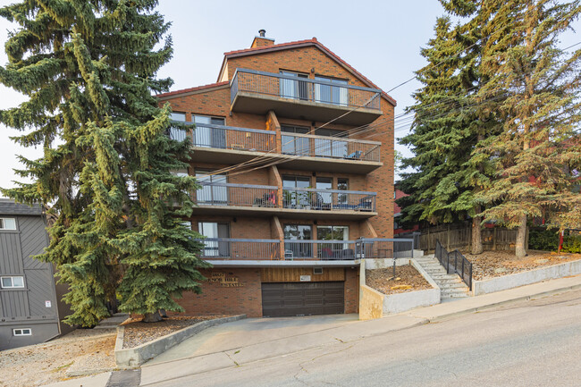 Knob Hill Estates in Calgary, AB - Building Photo - Building Photo